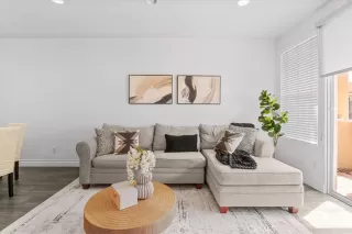 Photo #3: OC26091429 Listing 