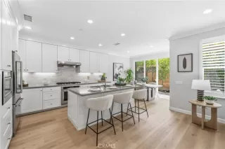 Photo #6: OC26091681 Listing 