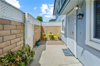 Photo #3: OC26092028 Listing 