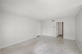 Photo #1: OC26092039 Listing 