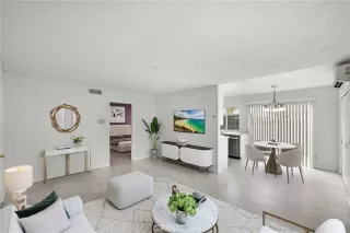 Photo #2: OC26092039 Listing 