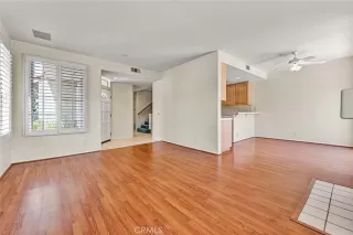 Photo #5: OC26092071 Listing 