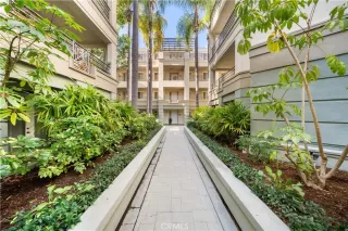 Photo #2: OC26092670 Listing 