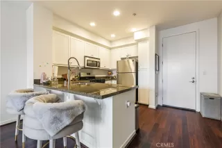 Photo #6: OC26092754 Listing