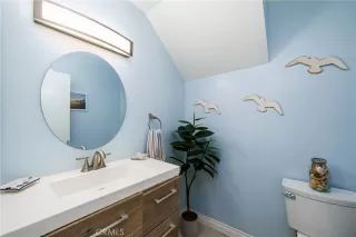 Photo #6: OC26092800 Listing 