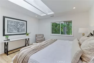 Photo #3: OC26093142 Listing