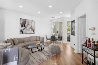 Photo #6: OC26093456 Listing