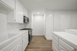 Photo #6: OC26093507 Listing 