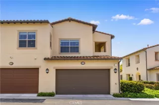 Photo #2: OC26094122 Listing 