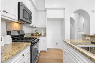 Photo #4: OC26094122 Listing 
