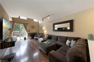 Photo #4: OC26094341 Listing 