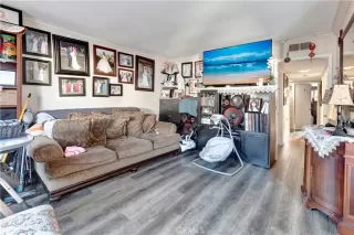 Photo #5: OC26094387 Listing 