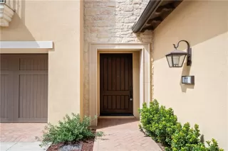 Photo #3: OC26094599 Listing 