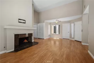 Photo #4: OC26094952 Listing 