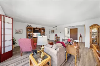 Photo #4: OC26095001 Listing 
