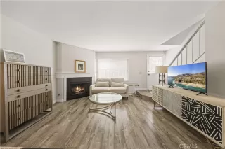 Photo #6: OC26095419 Listing 