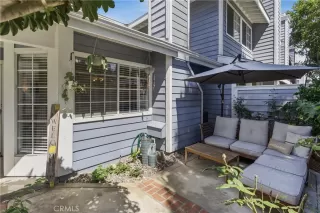 Photo #2: OC26095604 Listing