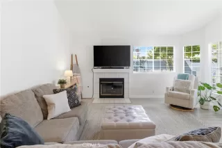 Photo #5: OC26095604 Listing