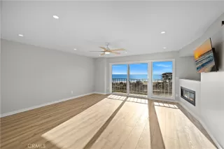 Photo #2: OC26095998 Listing 