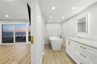 Photo #6: OC26095998 Listing 