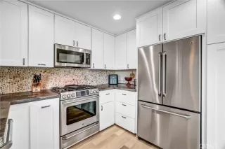 Photo #4: OC26096442 Listing