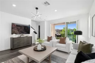 Photo #1: OC26096691 Listing