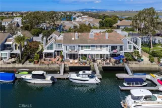 Browse active condo listings in SEAGATE