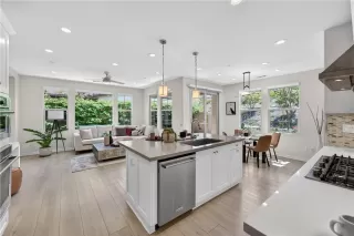 Photo #2: OC26098497 Listing