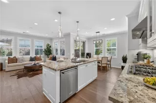 Photo #1: OC26098498 Listing 