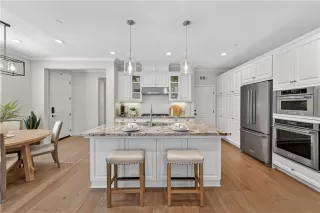 Photo #3: OC26098498 Listing 