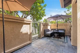 Photo #3: OC26098758 Listing
