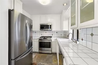Photo #6: OC26098964 Listing 