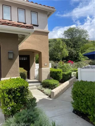 Photo #1: OC26099603 Listing 