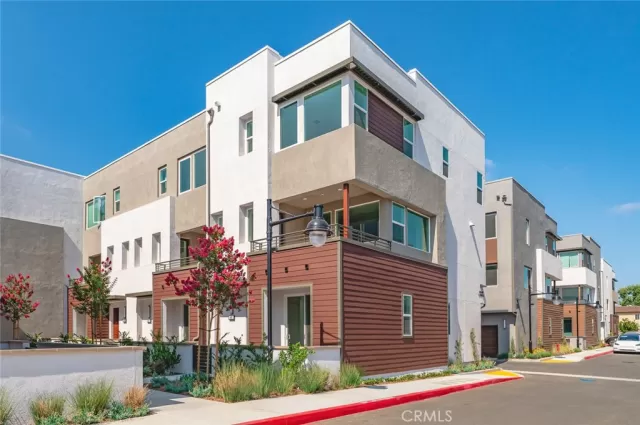 MLS: OC26099821 Condo For Sale