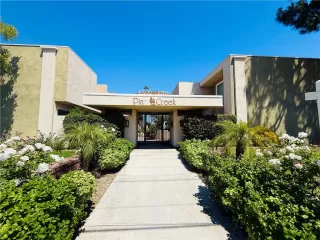 Photo #2: OC26100068 Listing 