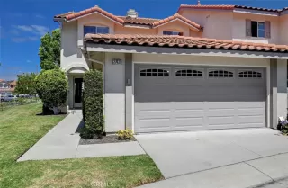 Photo #1: OC26100638 Listing 