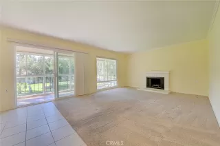 Photo #4: OC26101157 Listing 