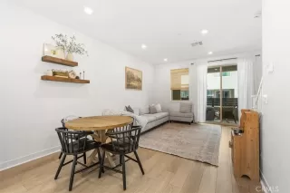 Photo #5: OC26101276 Listing 