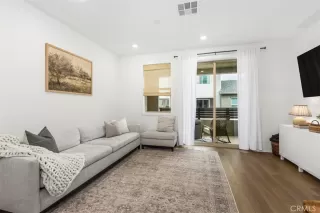 Photo #6: OC26101276 Listing 