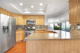 Photo #2: OC26102024 Listing 