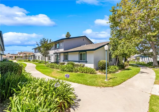 MLS: OC26102040 Condo For Sale
