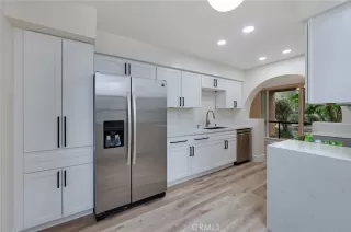 Photo #4: OC26102089 Listing 