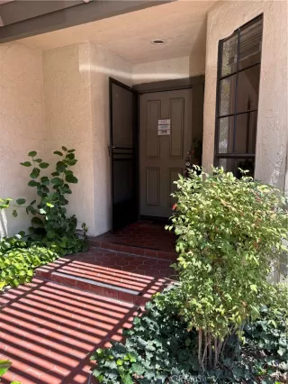 Photo #2: OC26102228 Listing