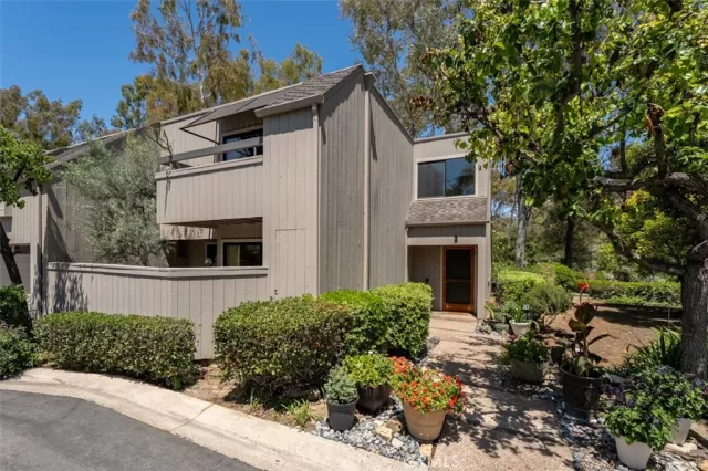 MLS: OC26102423 Condo For Sale