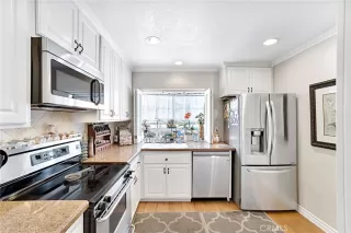 Photo #3: OC26102611 Listing