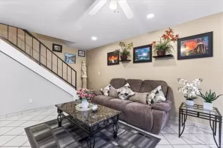 Photo #2: OC26102752 Listing