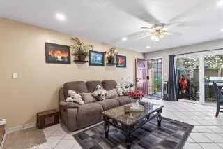 Photo #3: OC26102752 Listing