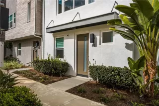 Photo #2: OC26102790 Listing 