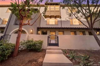 More Details about MLS # OC26103048 : 2471 S TAPESTRY