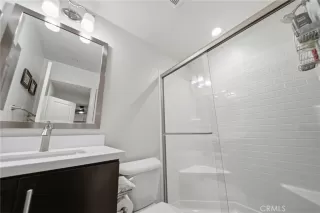 Photo #6: OC26103048 Listing 
